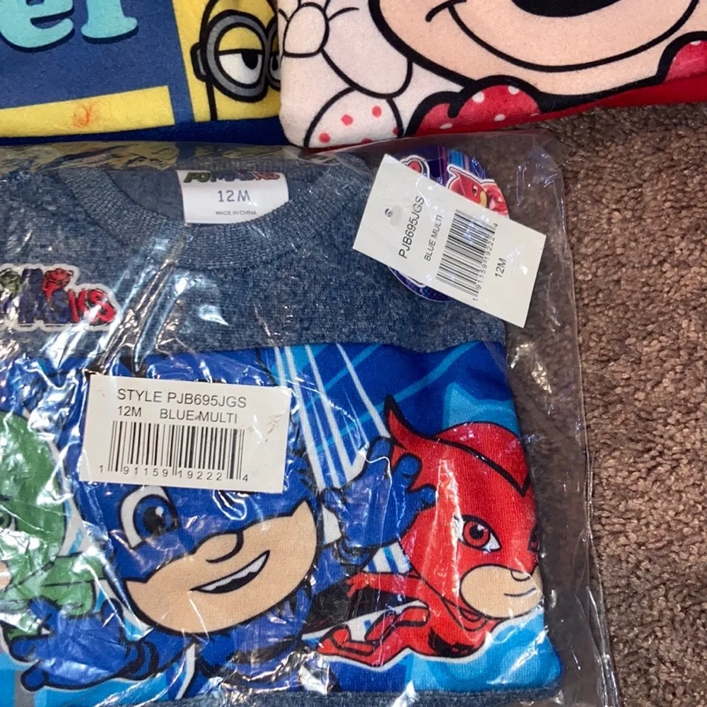 Disney bundle - Picture 4 of 4